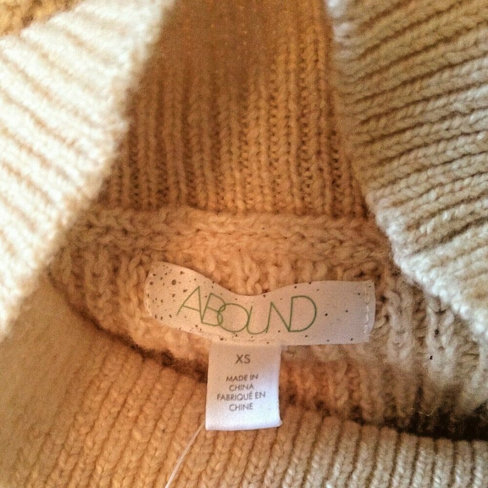 ABOUND Sweater Women’s XS Beige Oatmeal Heather Side Split Mock Neck Knit - Picture 5 of 6